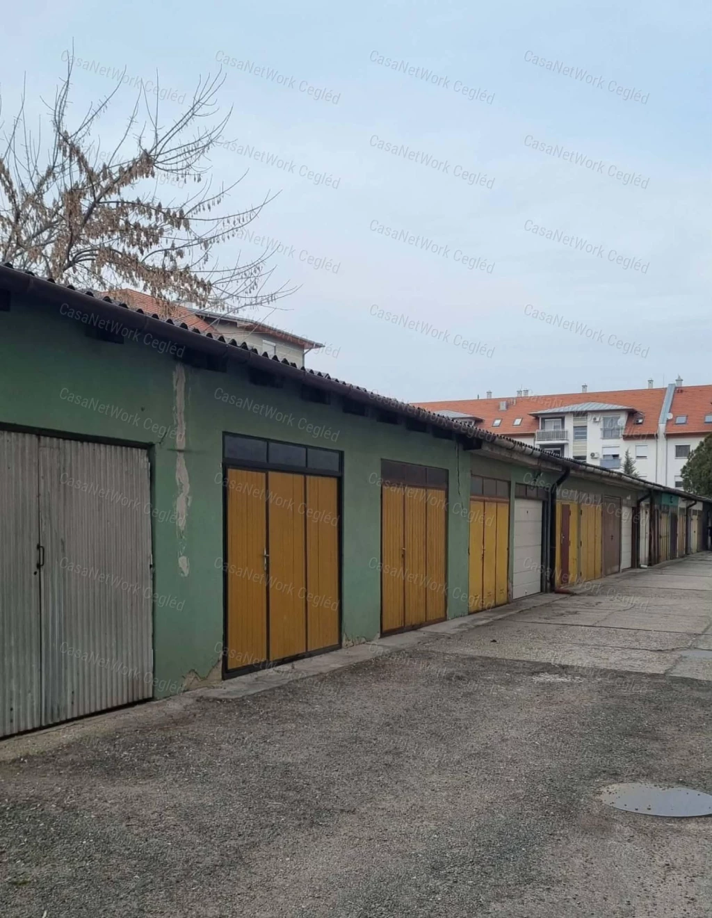 For sale detached garage, Cegléd