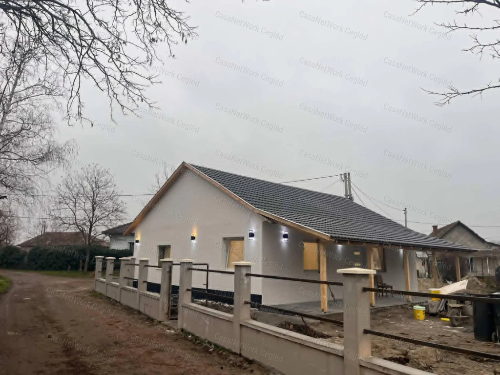 Eladó családi ház Tápiószele