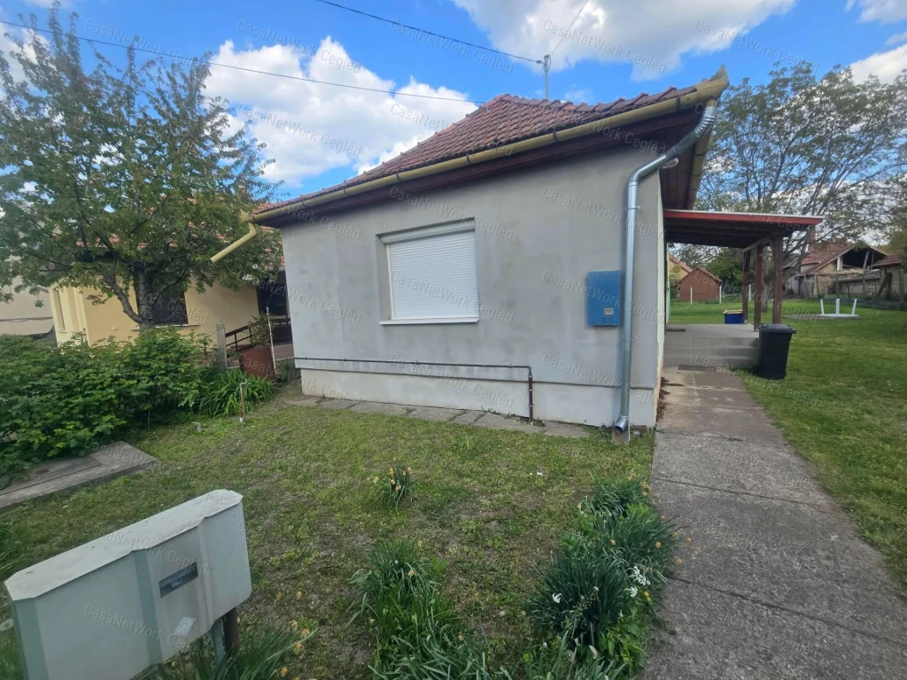 Kiadó családi ház Cegléden!