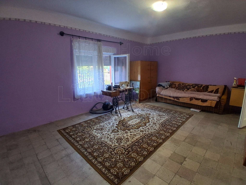 Tágas családi ház nagy telekkel Kapospula-Alsóhetényben, Dombóvár közelében