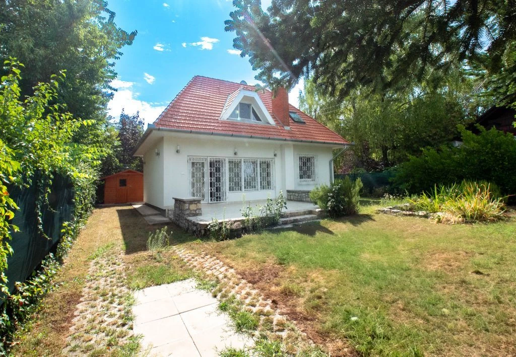 For sale weekend house, Balatonudvari