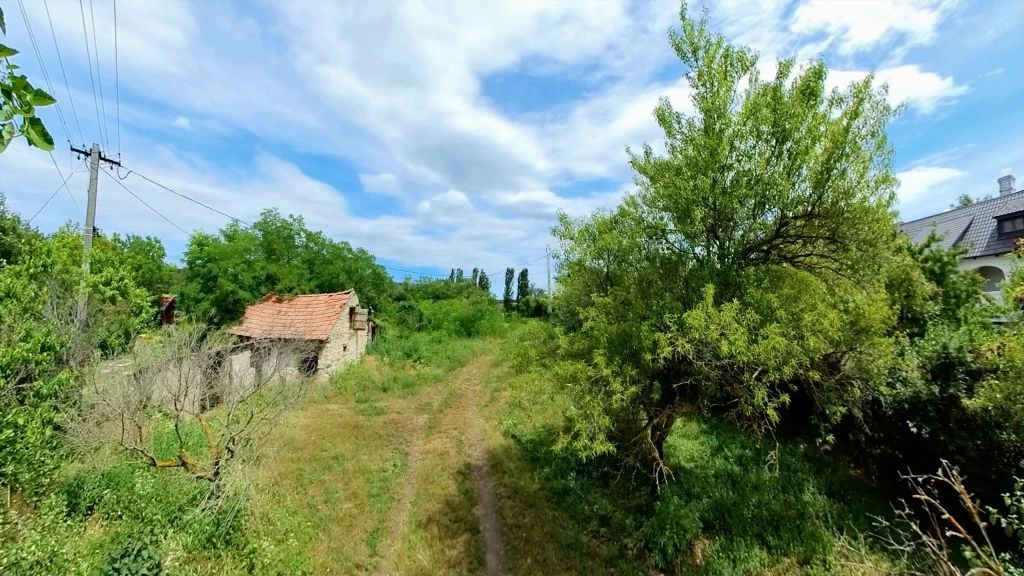 For sale building plot, Köveskál