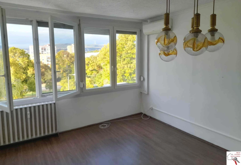 For sale other flat, Pécs, Kertváros, Eladó 4/3 emeleti másfél szobás, erkélyes lakás Pécsett a Lahti utcában