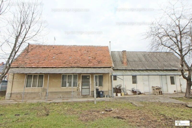 For sale house, Kiskunlacháza