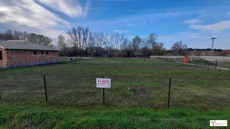 For sale building plot, Ráckeve