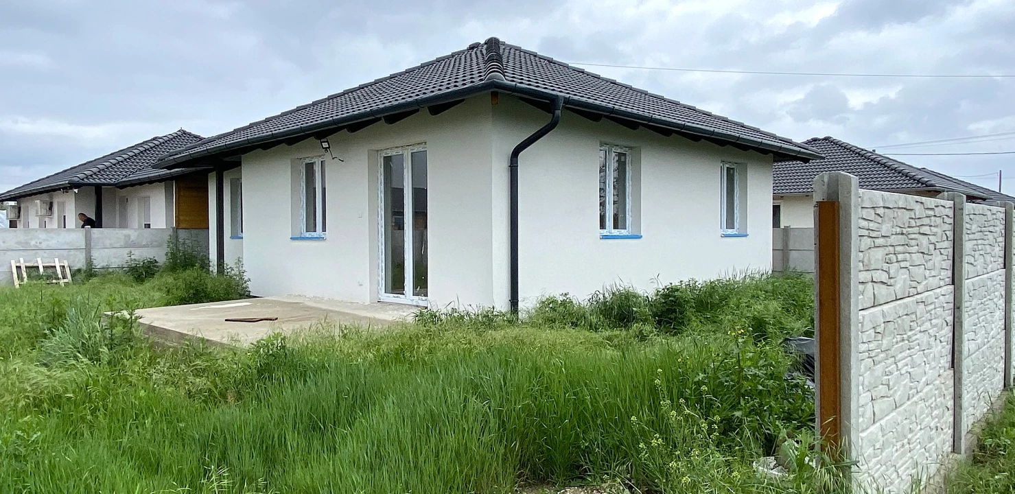 Eladó ikerház, Kiskunlacháza