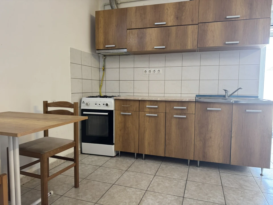 Kiadó apartman, garzon, Gyál