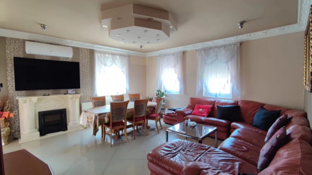 Eladó egyéb ház, Pilis