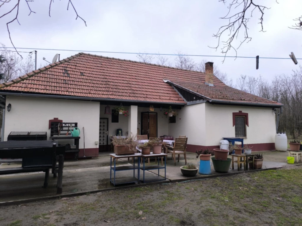 Eladó egyéb ház, Mikebuda