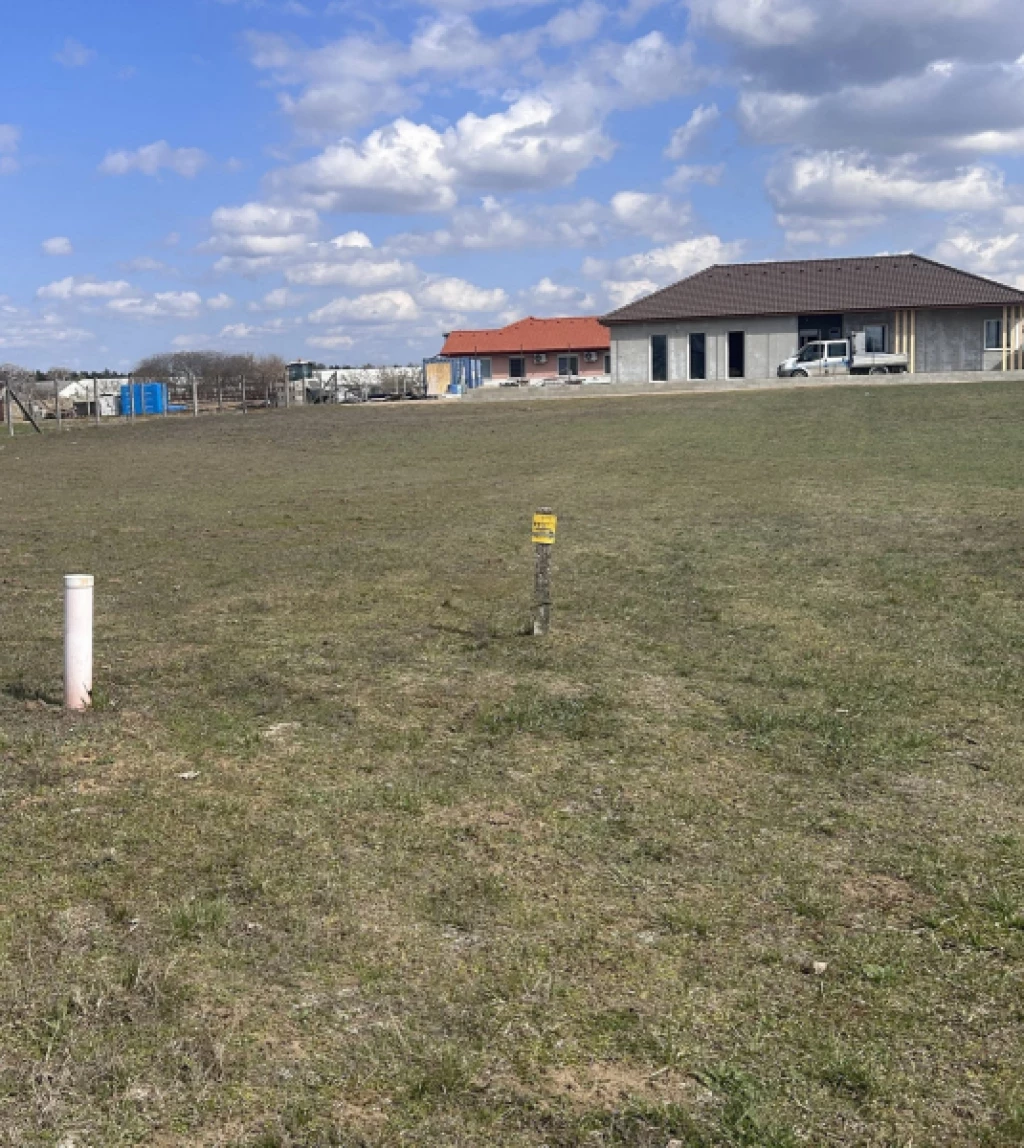 Eladó egyéb telek, Dabas