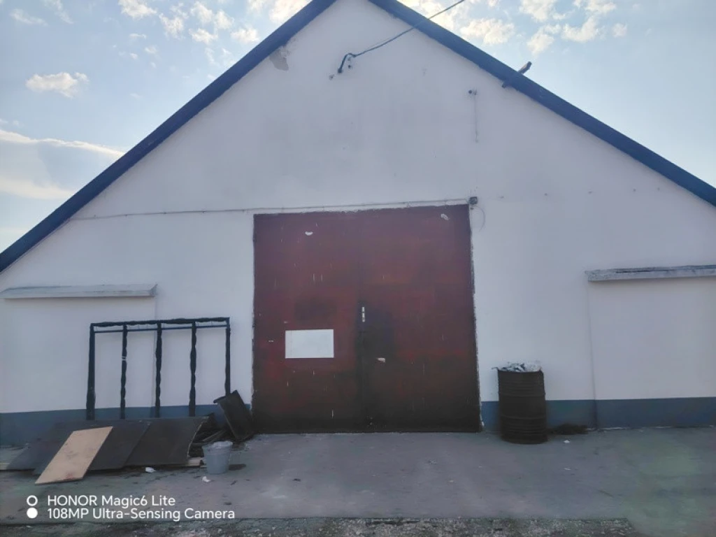 Kiadó fejlesztési terület, Gyál