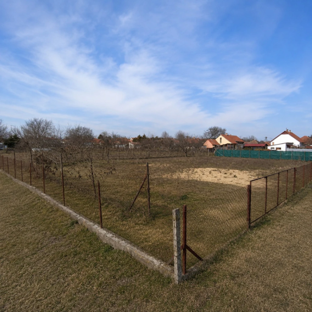c3-1-name c2-53-name, Pusztavacs