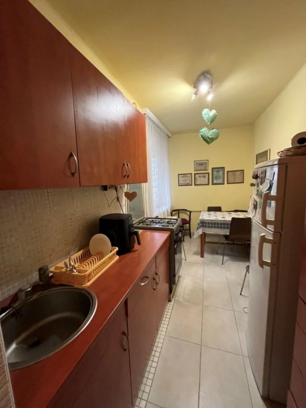 c3-1-name c2-23-name, Debrecen, Belváros, Petőfi tér