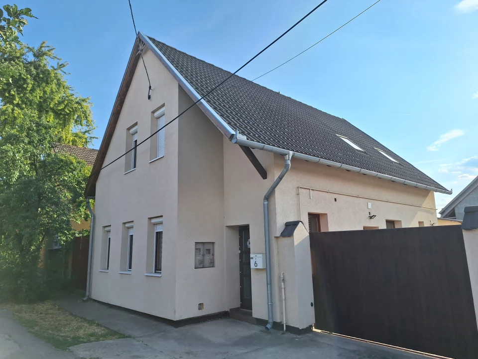 For sale house, Hódmezővásárhely, Hold utca