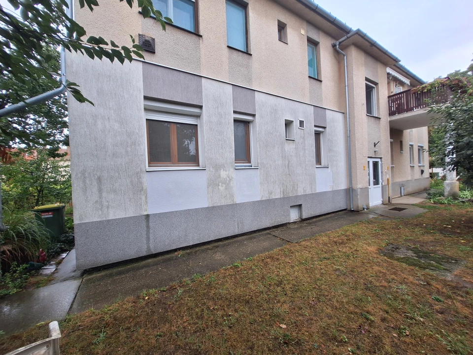 For rent brick flat, Hódmezővásárhely, Mandula utca