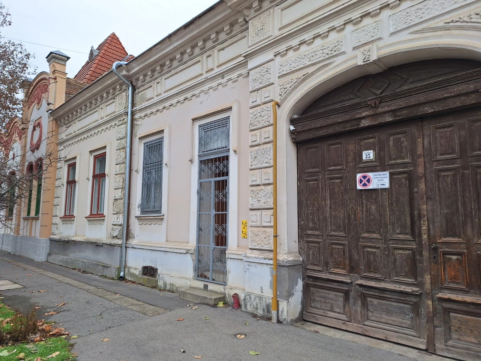 For sale store, Hódmezővásárhely, Andrássy út