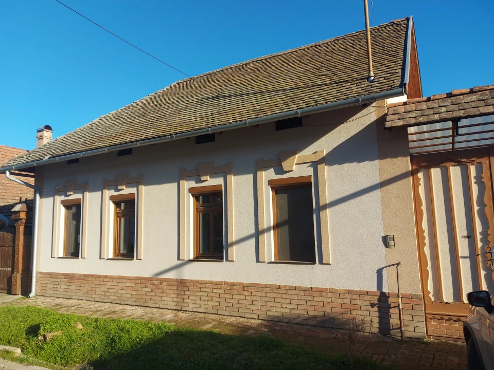 c3-2-name c2-1-name, Hódmezővásárhely, József Attila utca