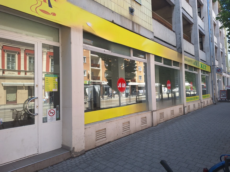c3-2-name c2-69-name, Hódmezővásárhely, Andrássy út