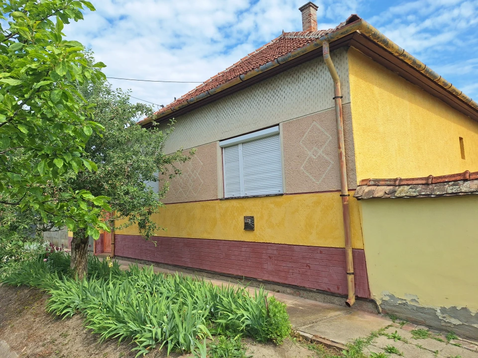 Eladó családi ház, Hódmezővásárhely, Csík utca