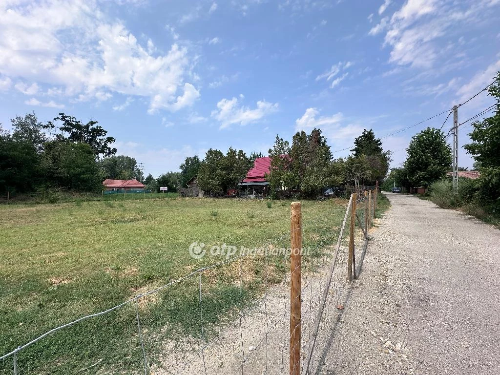 For sale building plot, Dömsöd, Holt Duna