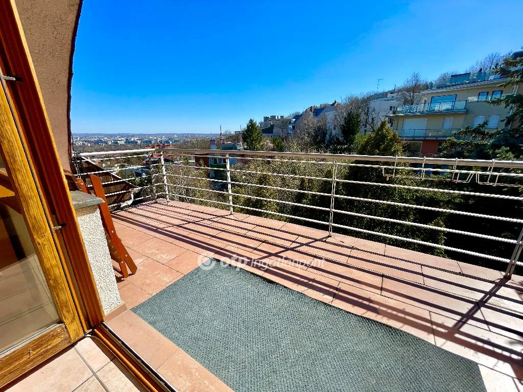 Eladó téglalakás, Budapest II. kerület, Szemlőhegy