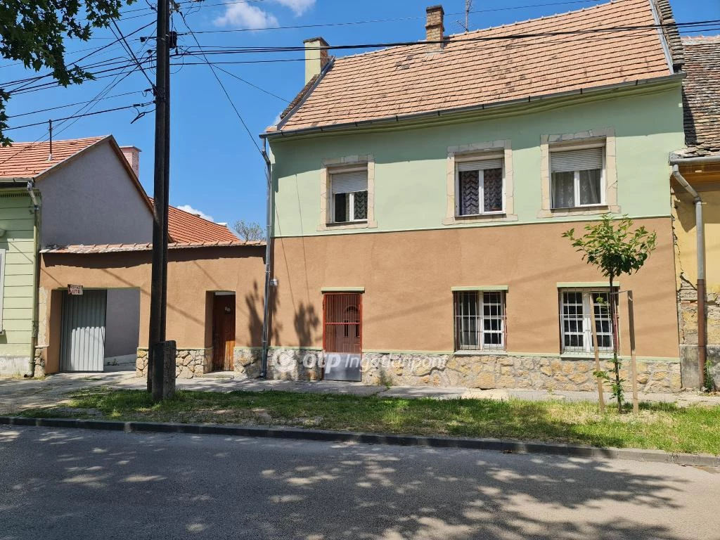 For sale house, Pápa, Belváros