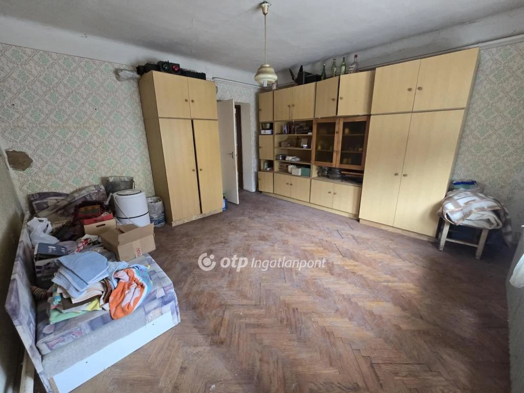 Eladó családi ház, Pápa, Erzsébet város