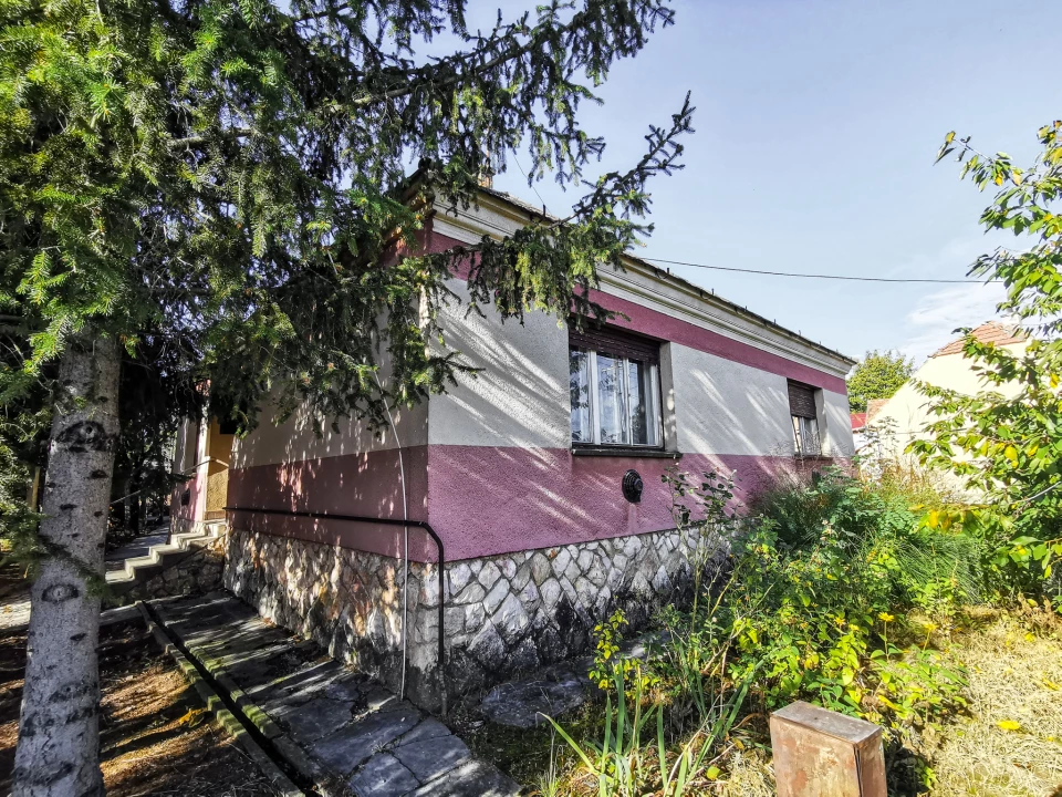 Eladó családi ház, Táp, Győri utca 98