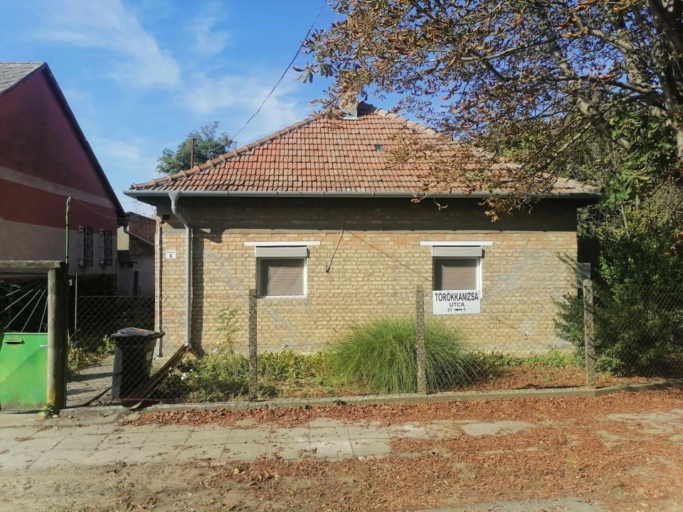 Eladó családi ház, Szeged