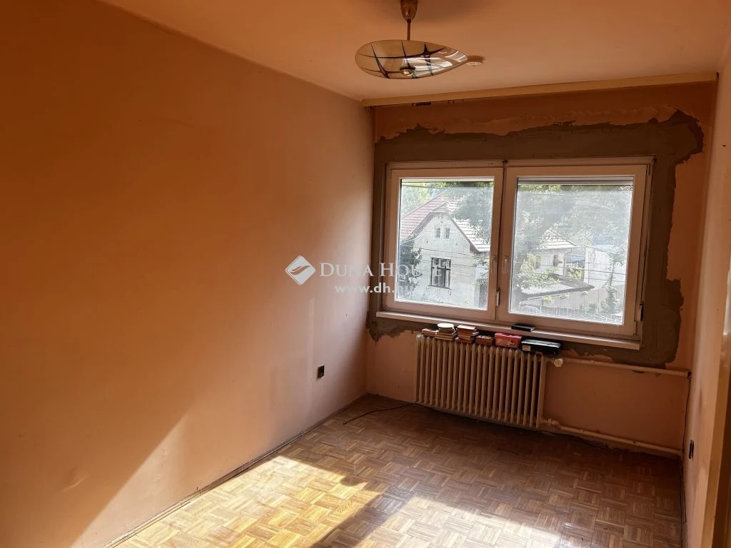 For sale brick flat, Debrecen