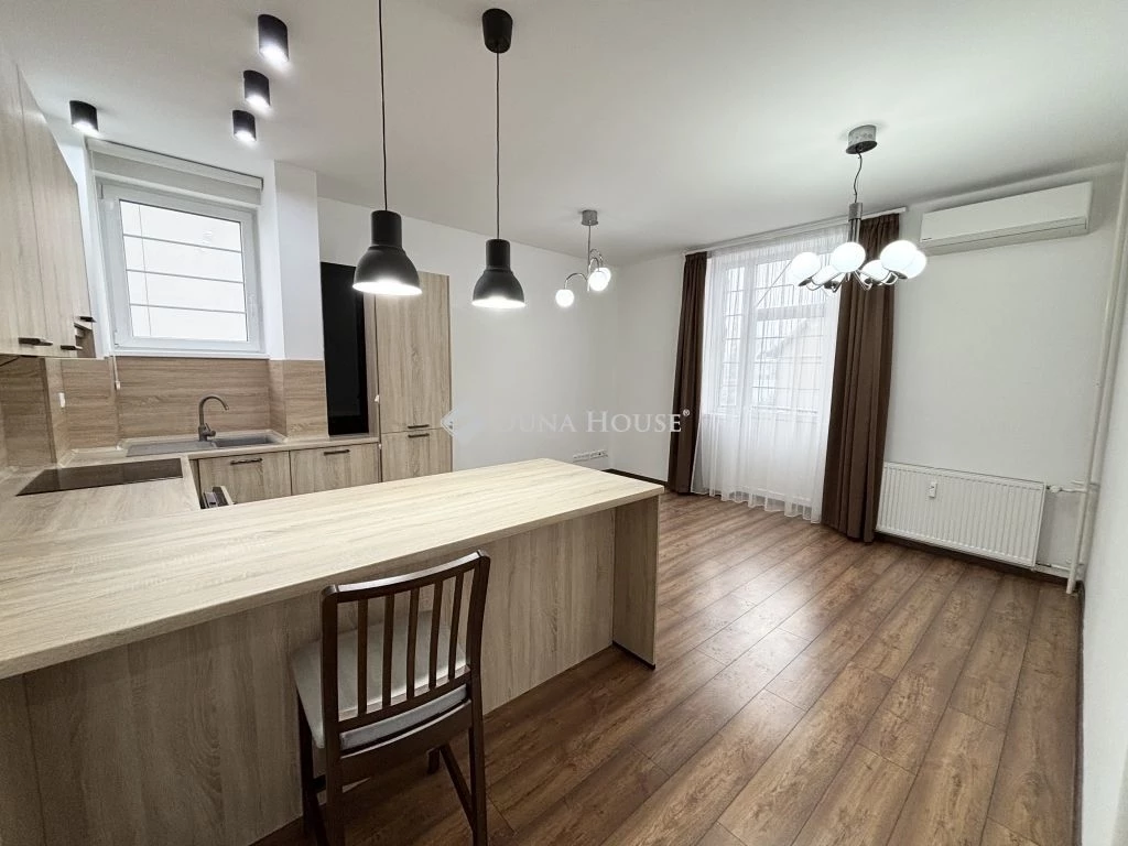 Eladó lakás, Debrecen