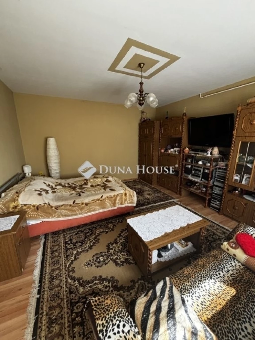 Eladó ház, Nyíradony