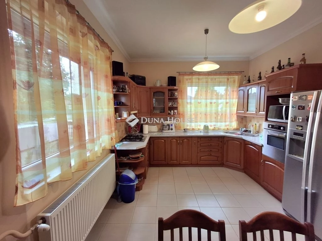 c3-1-name c2-2-name, Debrecen, Lovas utca