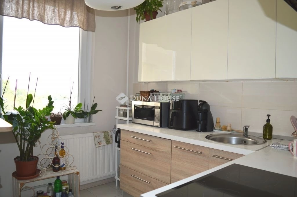 For sale panel flat, Debrecen, Újkert