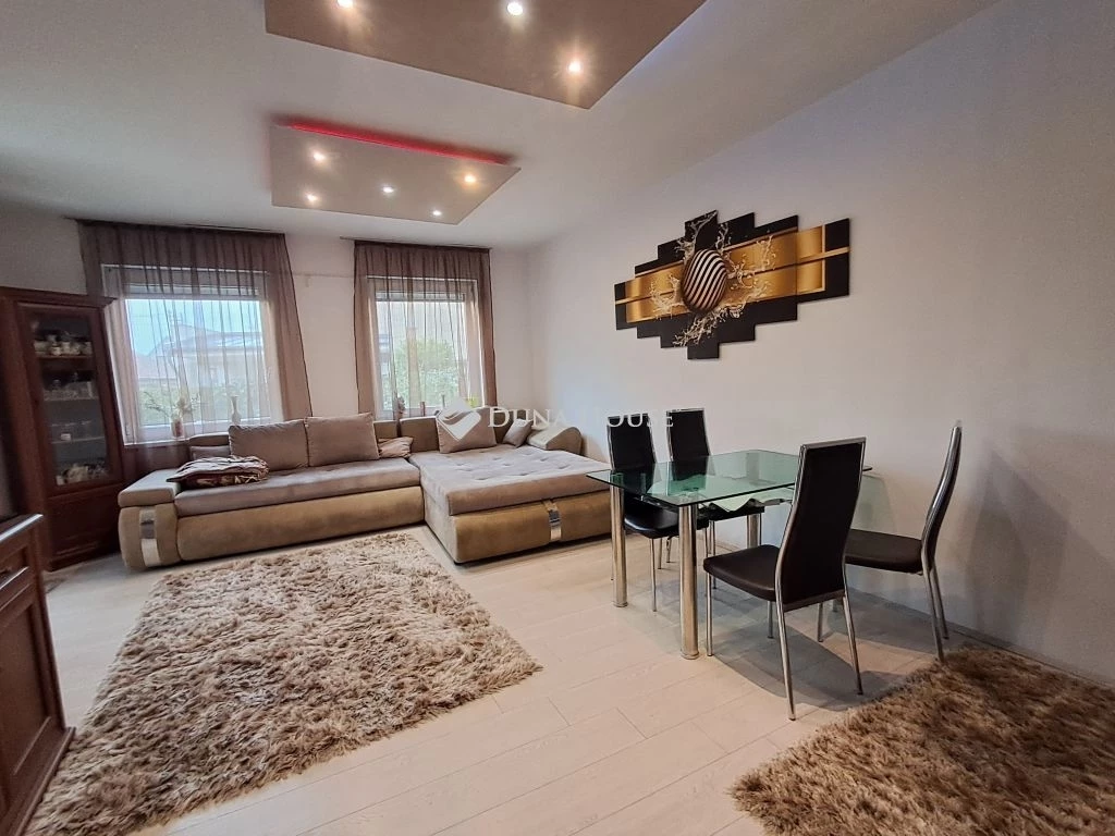 c3-1-name c2-2-name, Debrecen, Hatvan utcai kert