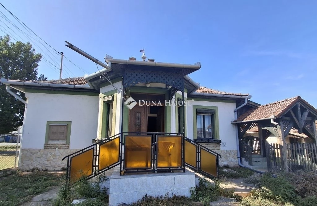 Eladó ház, Berettyóújfalu