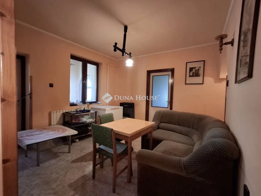 Eladó ház, Szentpéterszeg