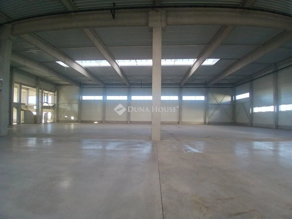 Eladó ipari, Debrecen