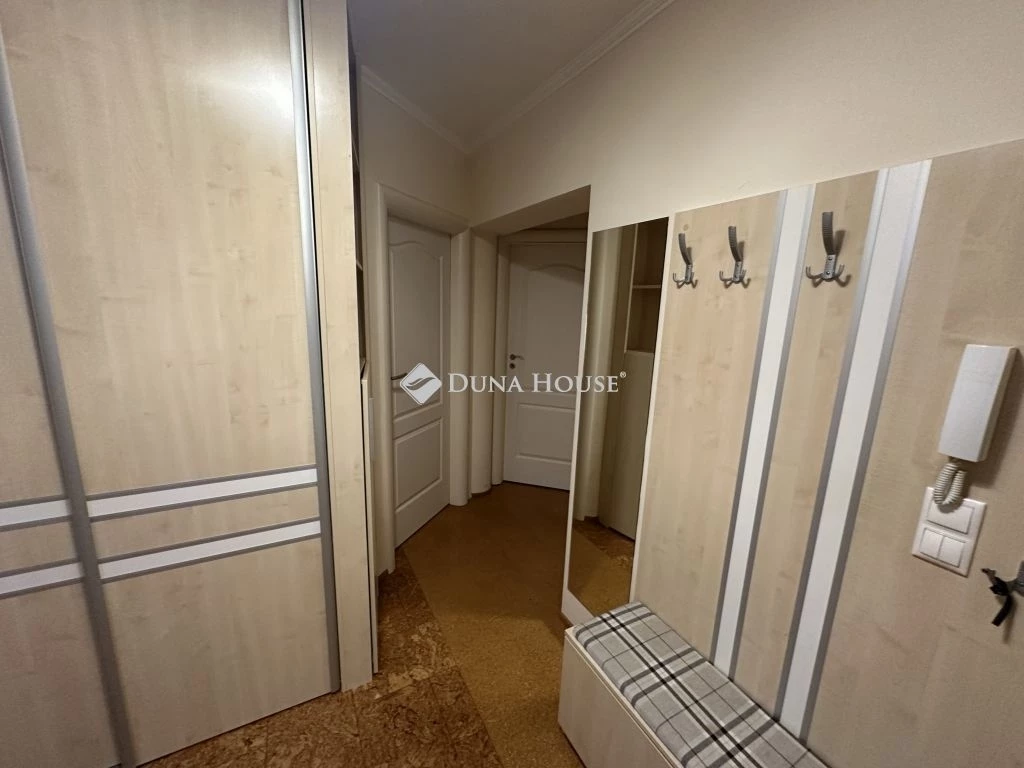 Eladó lakás, Debrecen