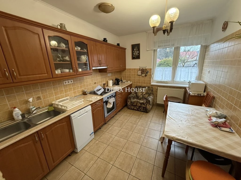 Két generációs otthon a Csapókertben!