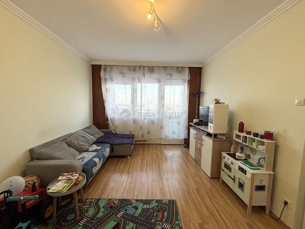 Derék lakás a Derék utcában! -