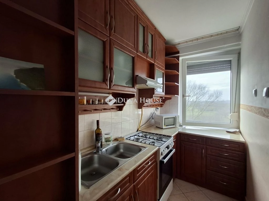 Karcagon eladó lakás