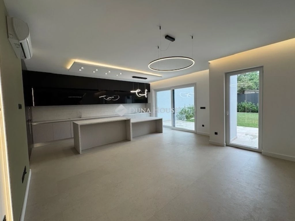 Debrecen belvárosában eladó ház