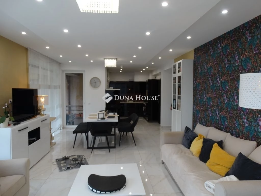 Józsaliget lakóparkban eladó családi otthon