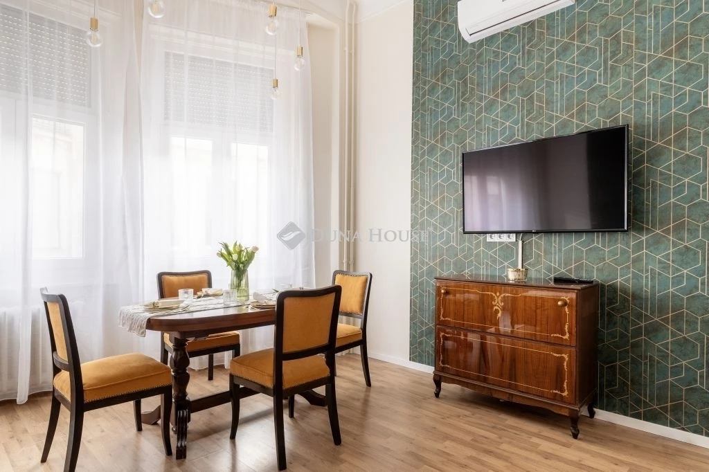 For sale brick flat, Debrecen, Belváros, Piac utca