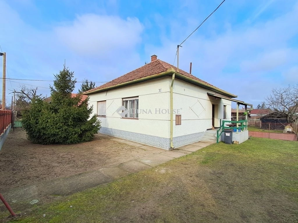 Eladó ház, Bocskaikert