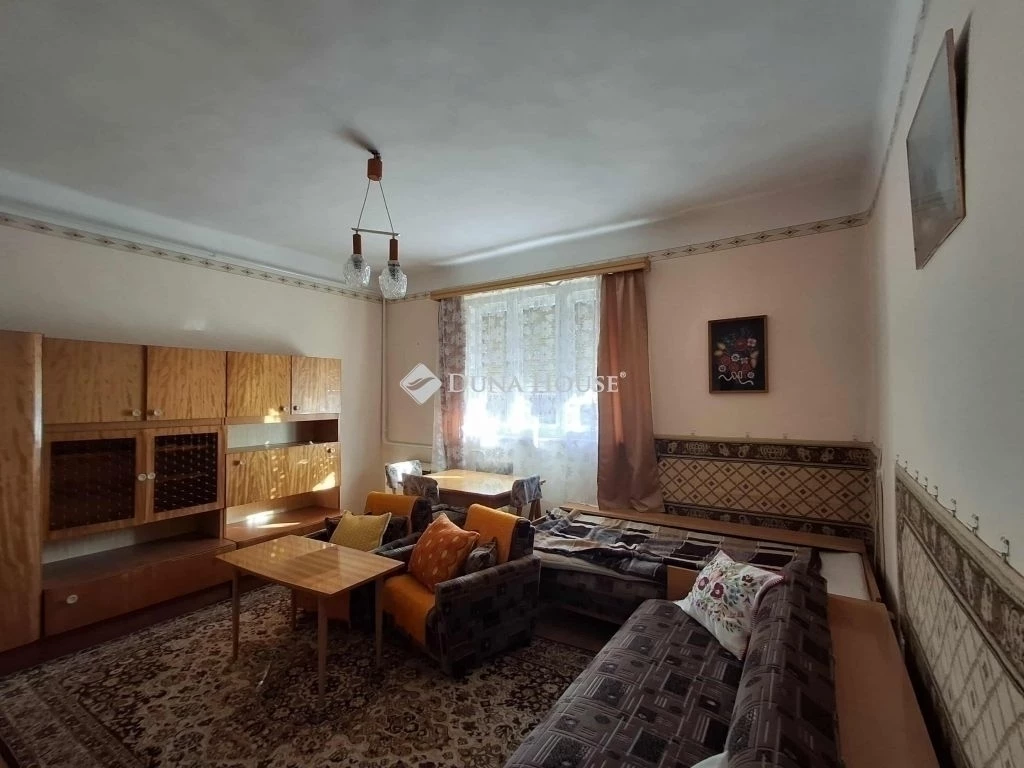 c3-1-name c2-1-name, Nagyhegyes, Táncsics utca