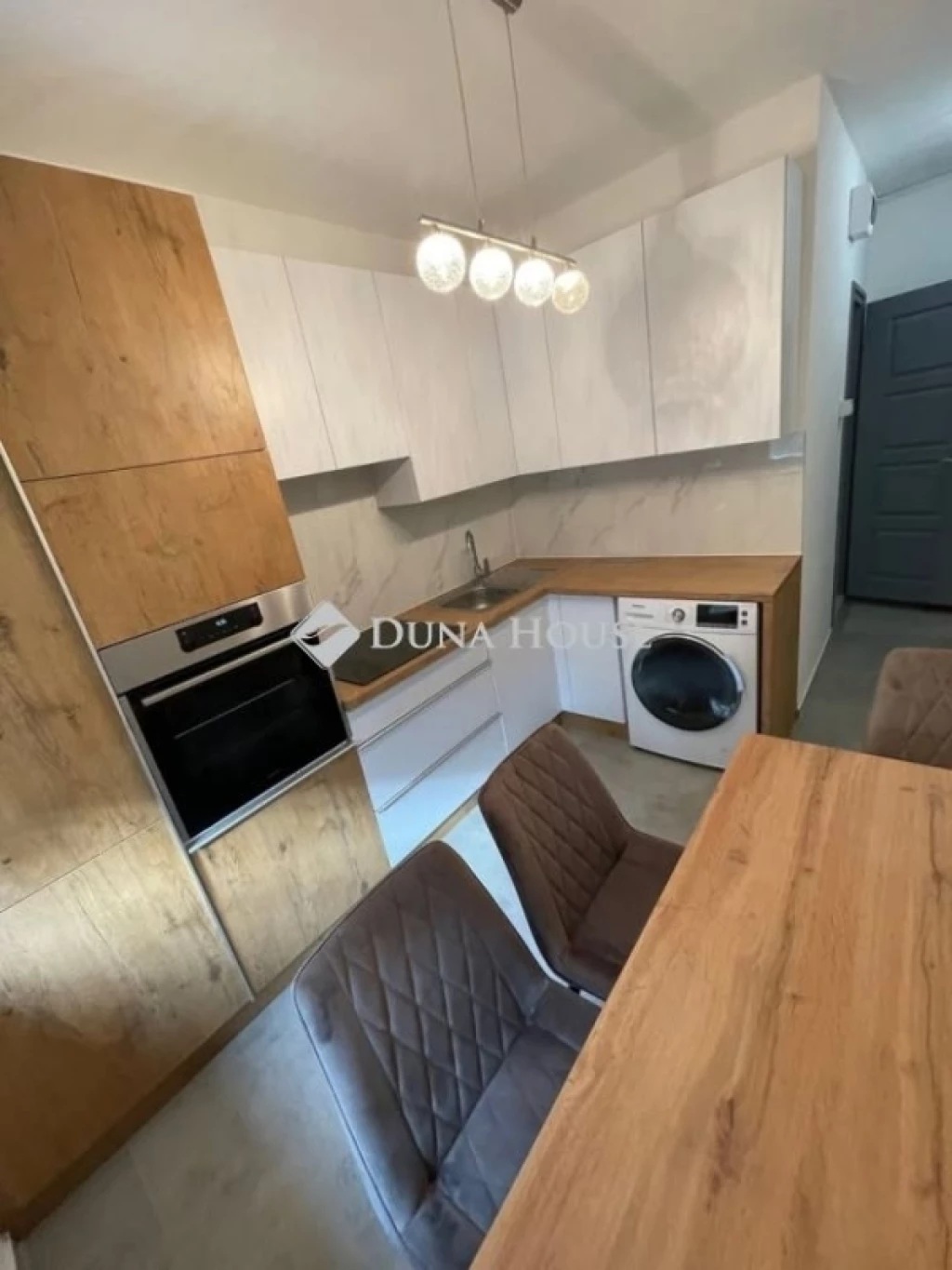 Eladó lakás, Debrecen