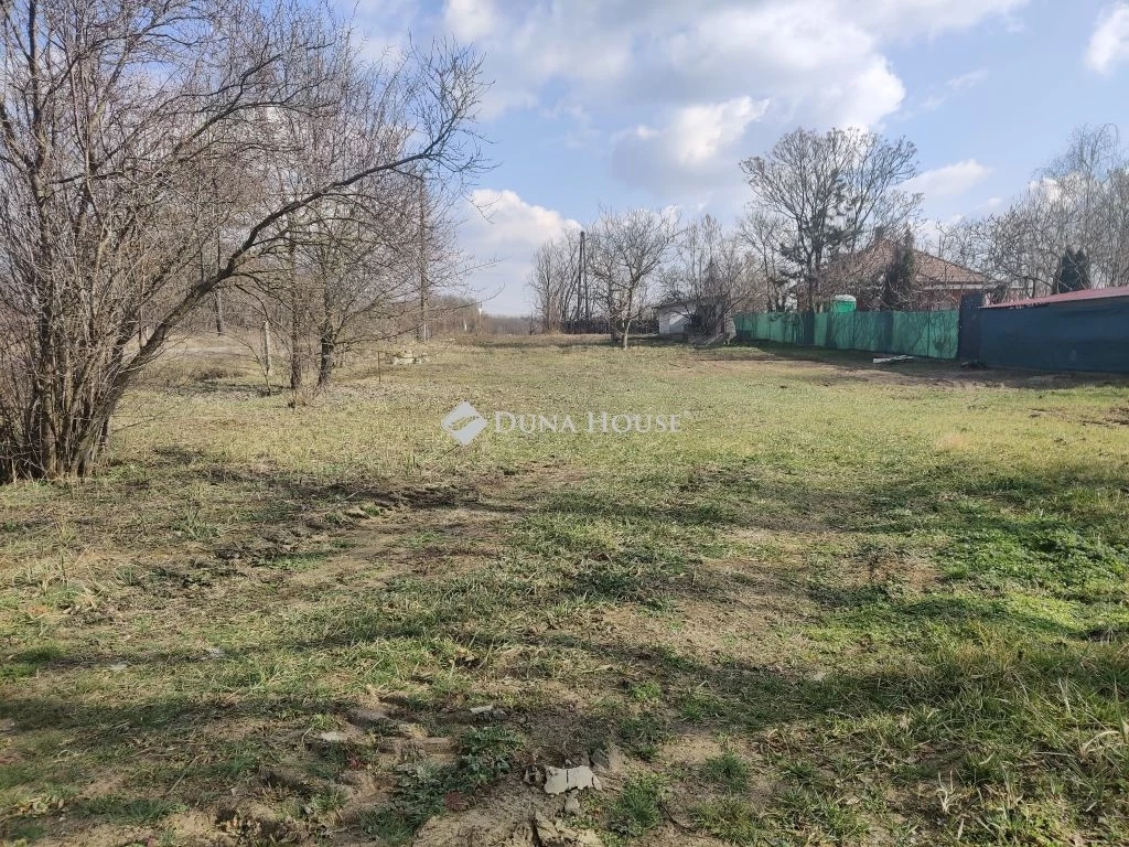 Építési telek Halápon