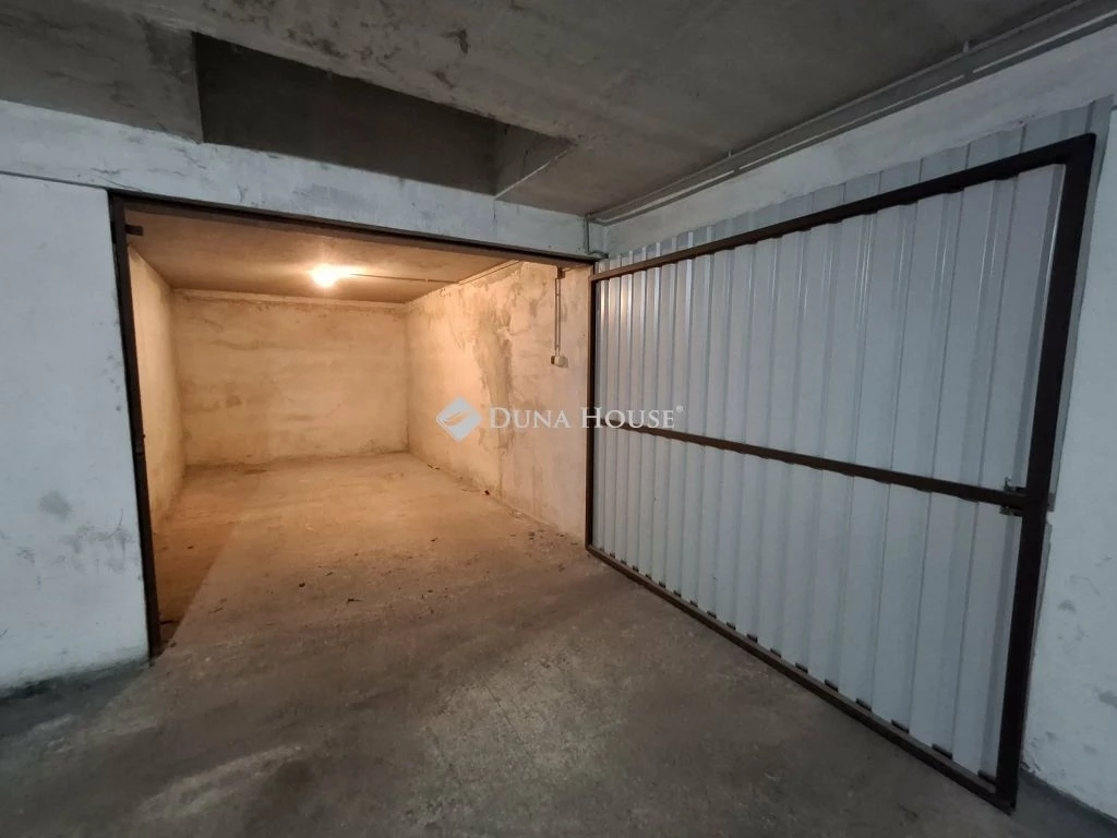 For sale other garage, Debrecen, Mester utca